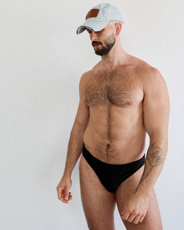 GYMNASIUM THE DISTRESSED CAP LIGHT DENIM