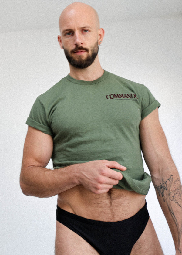GYMNASIUM THE COMMANDO T-SHIRT IN MILITARY GREEN