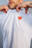 COMME des GARÇONS PLAY RED HEART ON WHITE T-SHIRT