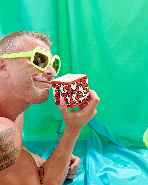 KEITH HARING "WHITE ON RED" SQUARE PERFUMED CANDLE