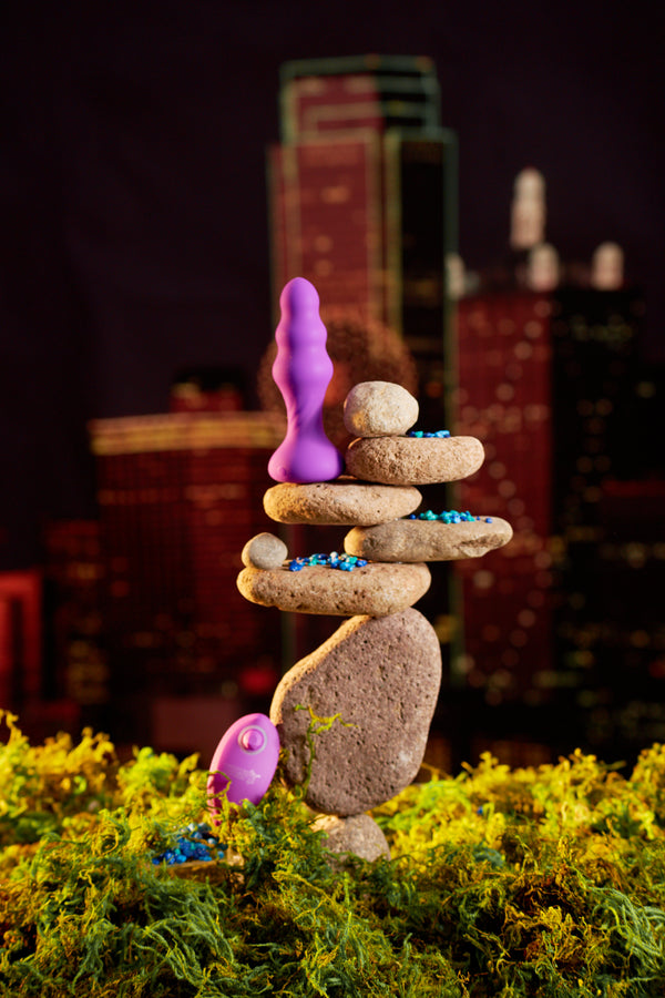 Thump It 7X Slim Ribbed Thumping Silicone Anal Plug