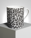 KEITH HARING PORCELAIN MUG BLACK PATTERN