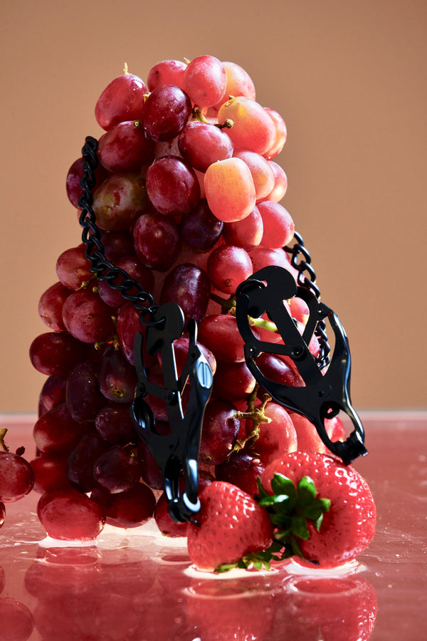 Monarch Noir Nipple Vice